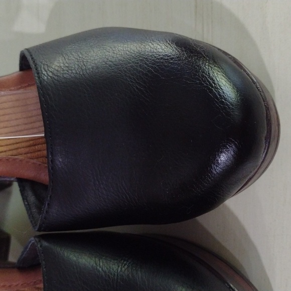 Boc black vegan leather clogs size 9M - Picture 3 of 16